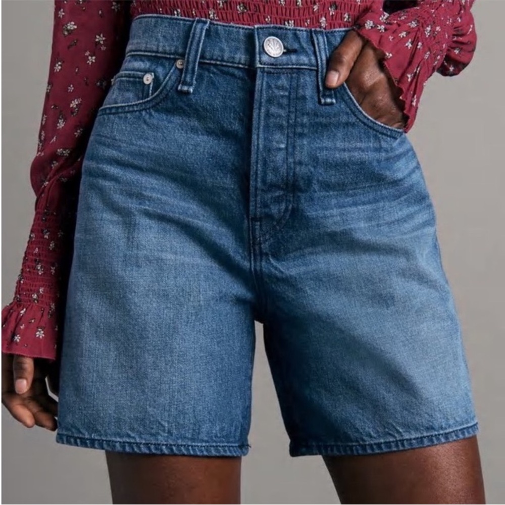 rag & bone Classic Midwash Blue Denim Jean Shorts